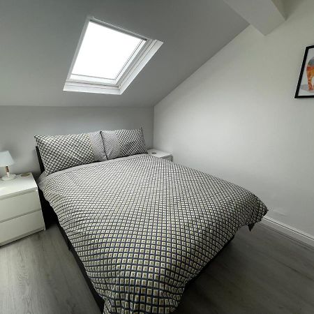 Ryan Air I Bnb - Lfc Apartments Liverpool Zewnętrze zdjęcie
