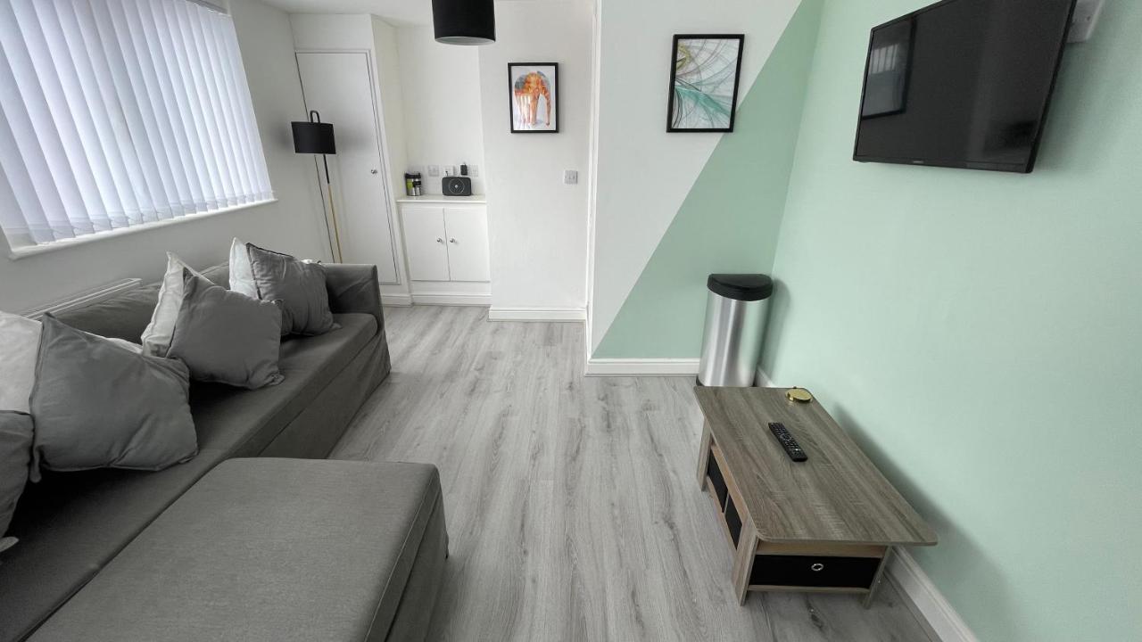 Ryan Air I Bnb - Lfc Apartments Liverpool Zewnętrze zdjęcie