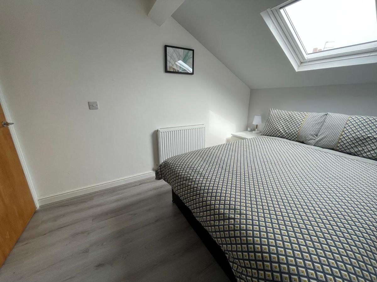 Ryan Air I Bnb - Lfc Apartments Liverpool Zewnętrze zdjęcie